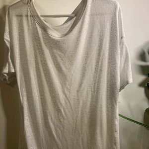 Lululemon t shirt
